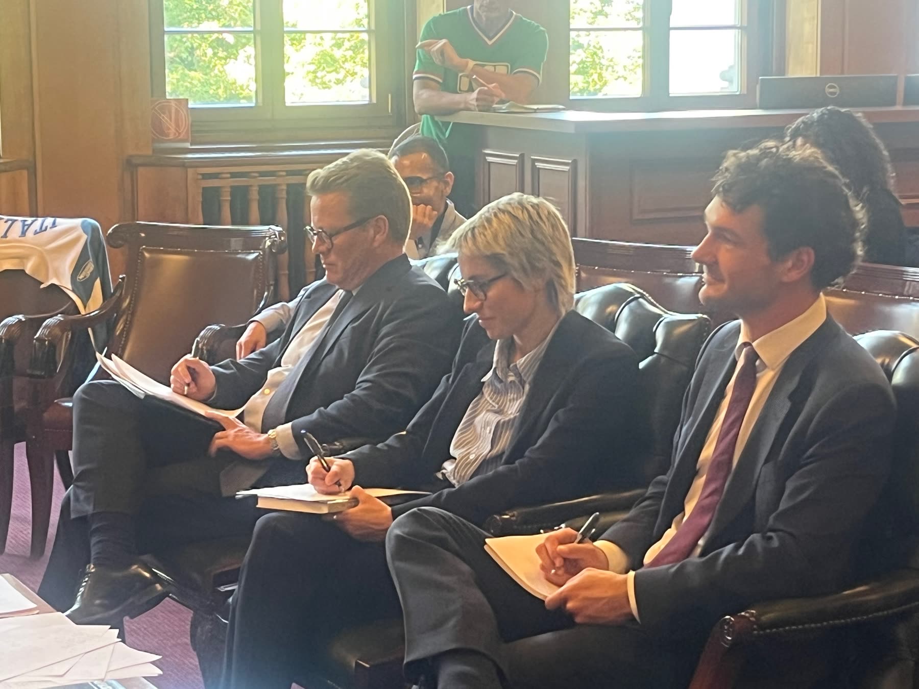 Candidats et jury — 19