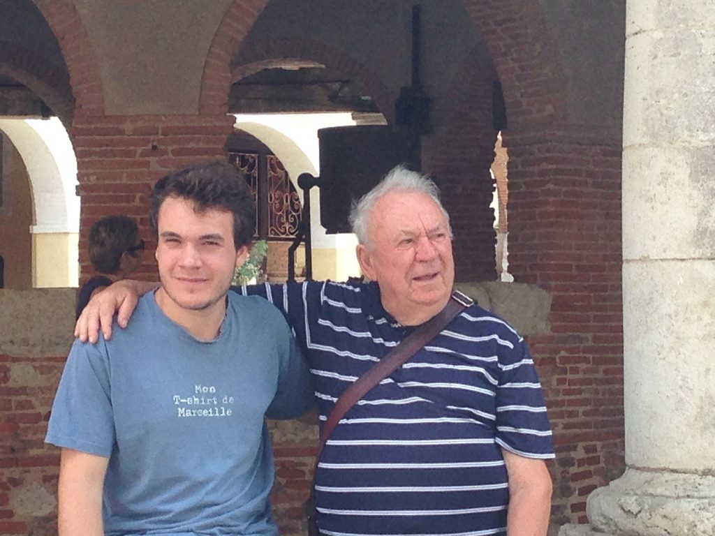 Photo 10