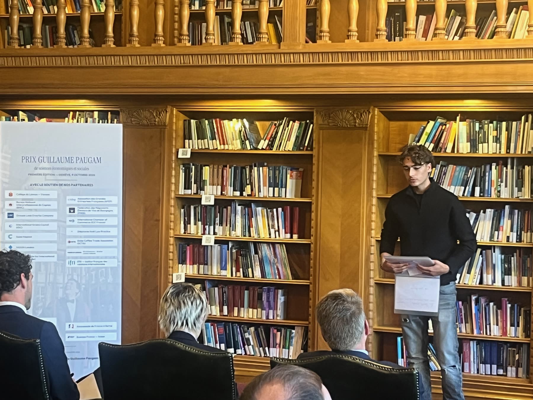 Candidats et jury — 21