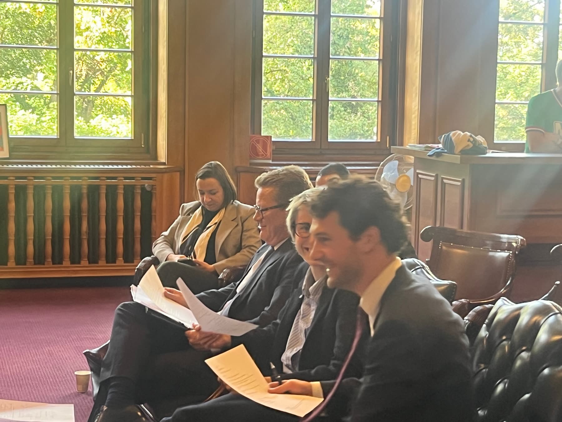 Candidats et jury — 37
